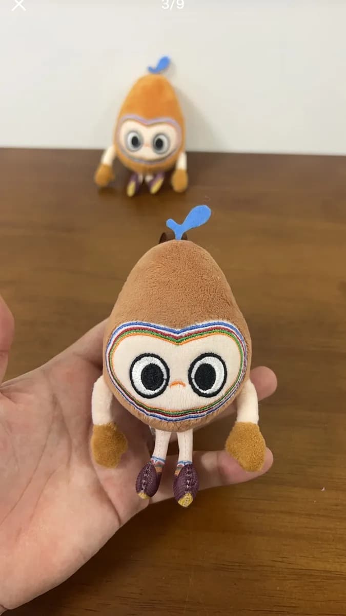 Pair of promotional plush characters in a gift set